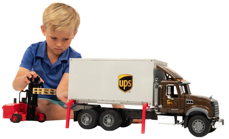 MACK Granite UPS Logistics Truck & Forklift